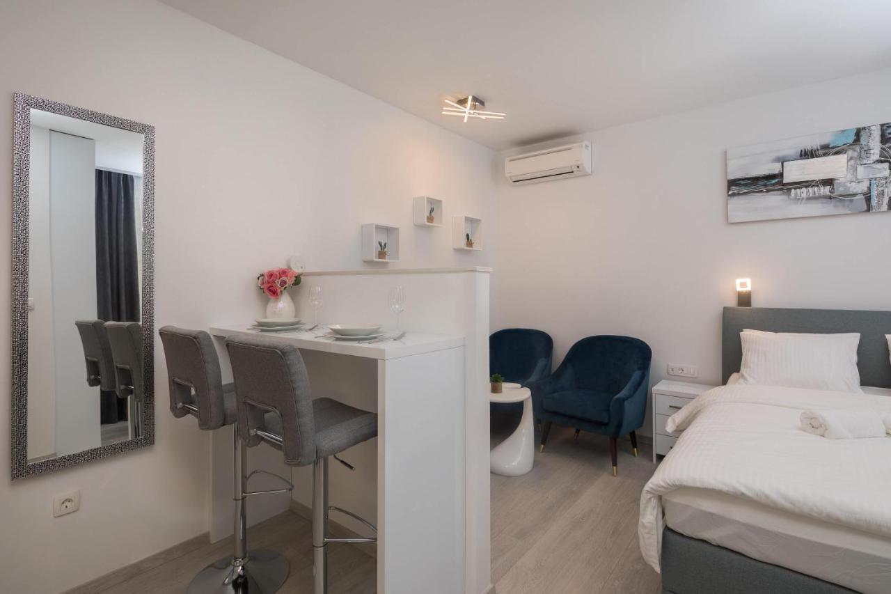 Luxury Studios & Rooms Seven Split Zewnętrze zdjęcie